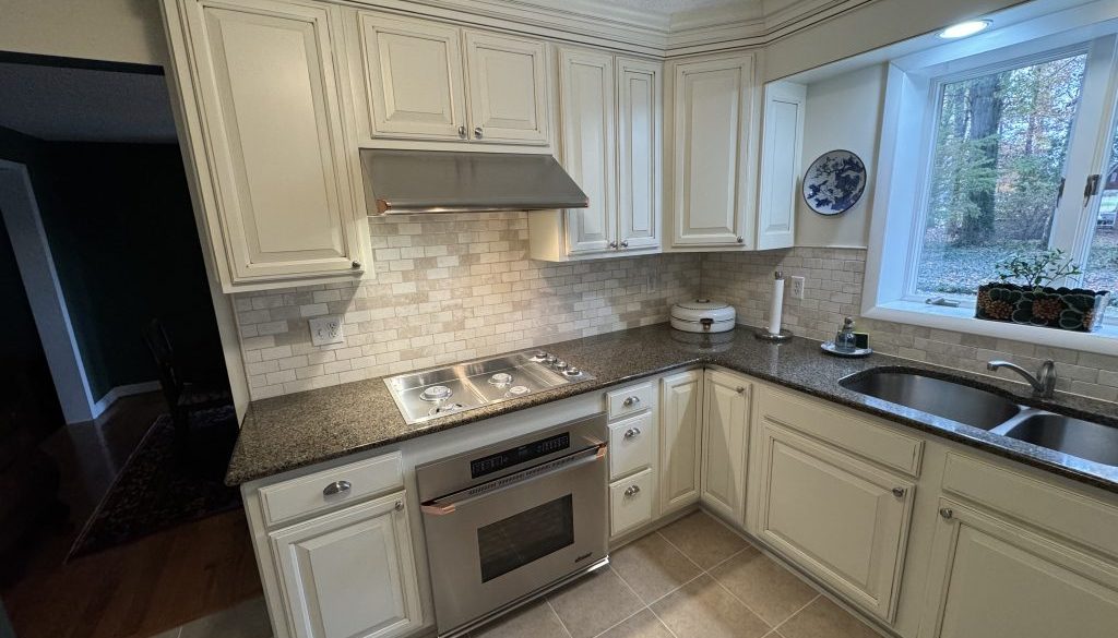 Hiring Maid Cleaning Services